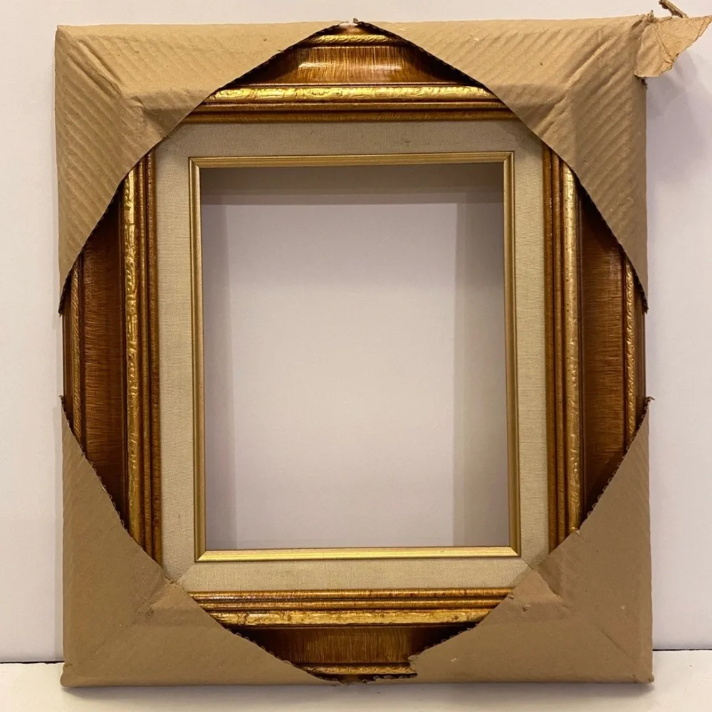 Wooden picture frame no glass. 10 x 8